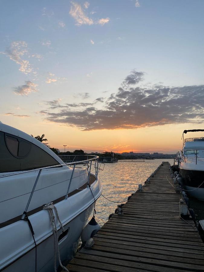 Excelente Apto Na Beira Do Lago Brasilia Esterno foto